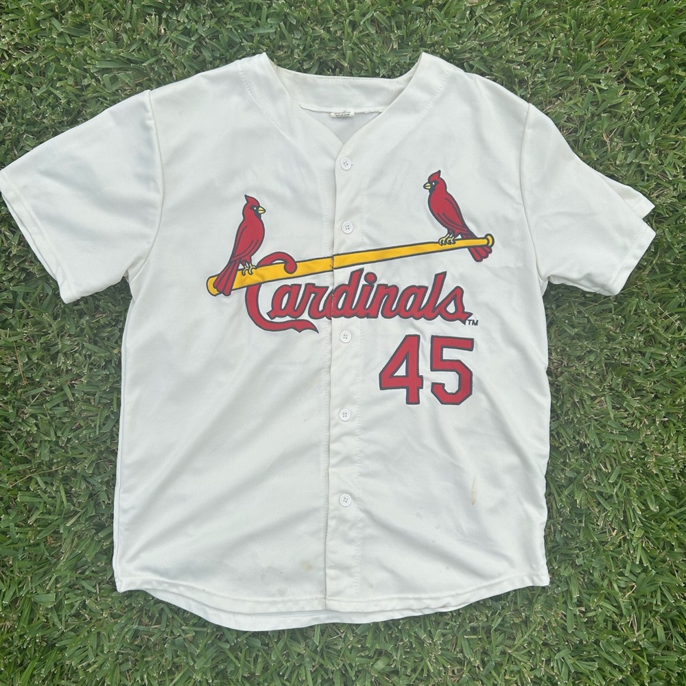 Vintage cream Cardinals MLB jersey. Streetwear, thrifted.